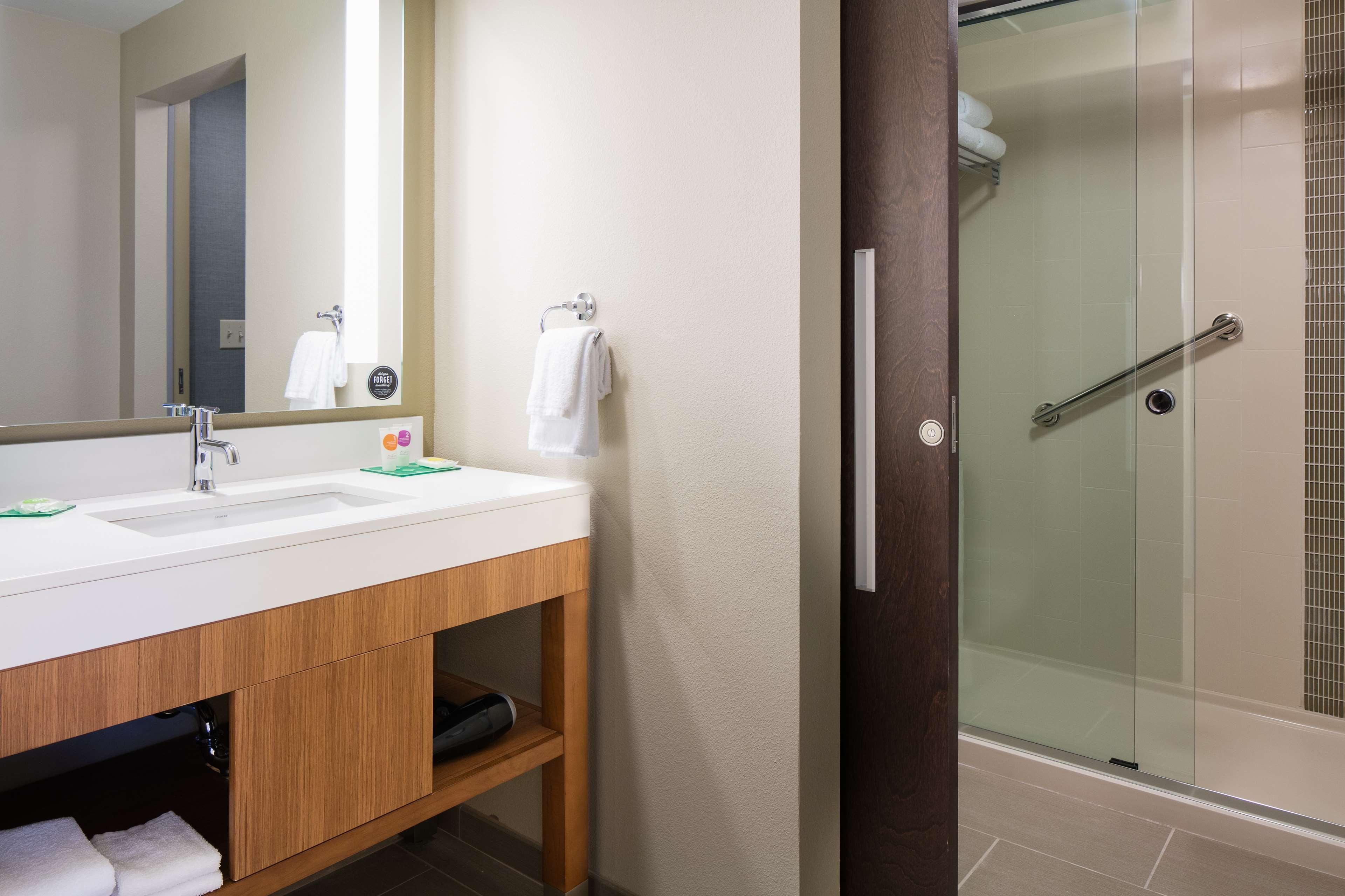 Hyatt Place Kansas City Lenexa City Center Ngoại thất bức ảnh